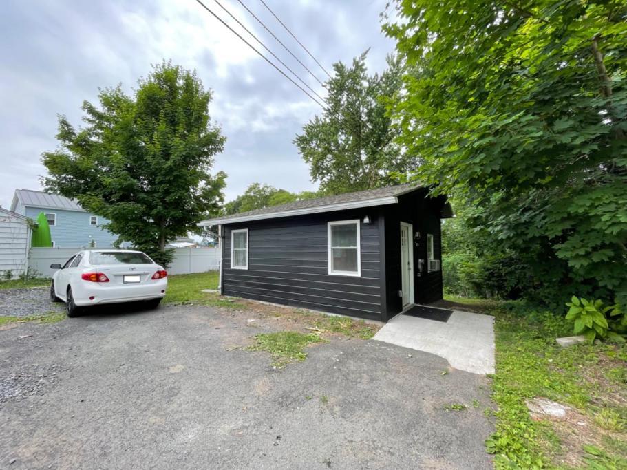 Campfire Cottage Fireplace, Fire Pit & No Chores! Kingston Εξωτερικό φωτογραφία
