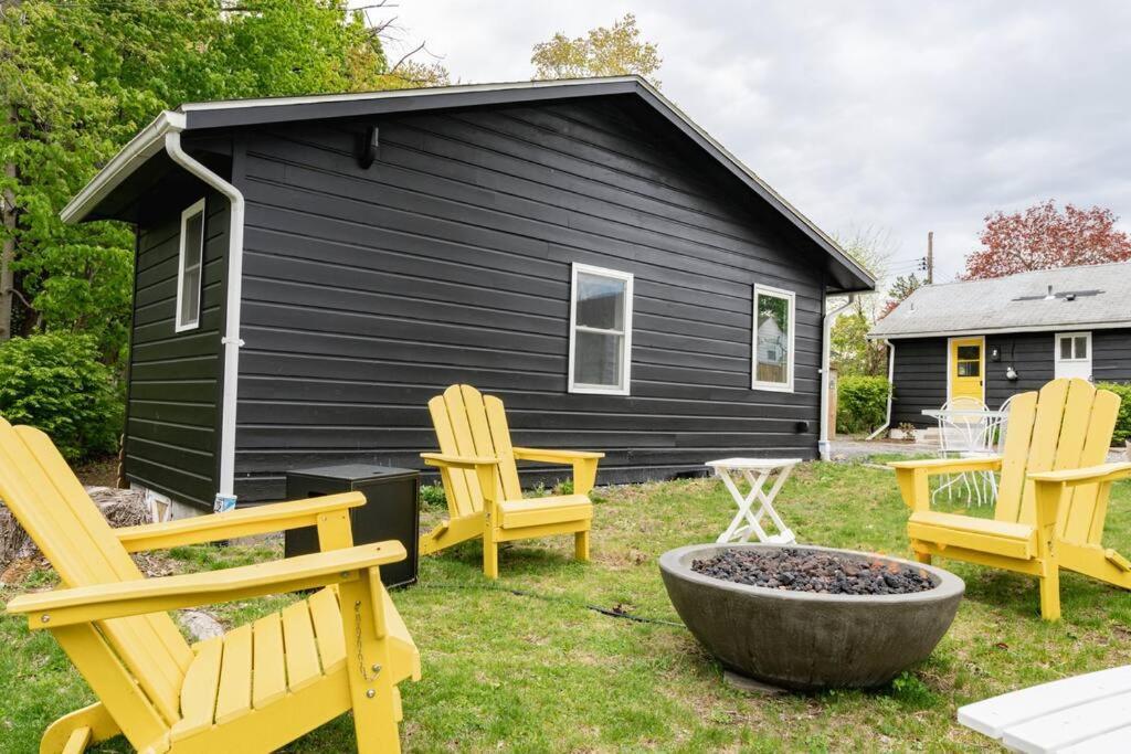 Campfire Cottage Fireplace, Fire Pit & No Chores! Kingston Εξωτερικό φωτογραφία